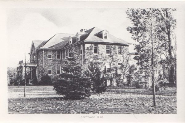 Postcards Cottage 10